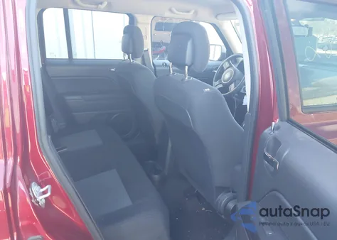 2017 Jeep Patriot Sport 4X4 from USA, damaged, VIN 1C4NJRBBXHD196183